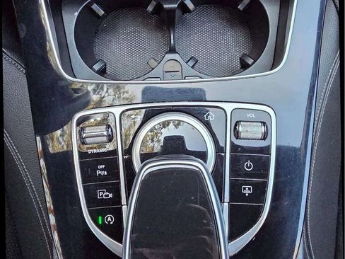 Used 2017 Mercedes-Benz E 300 image 38