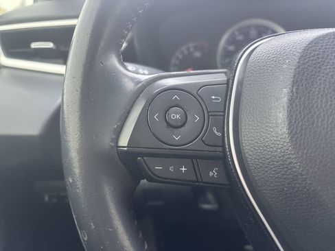 Used 2020 Toyota Corolla SE image 23