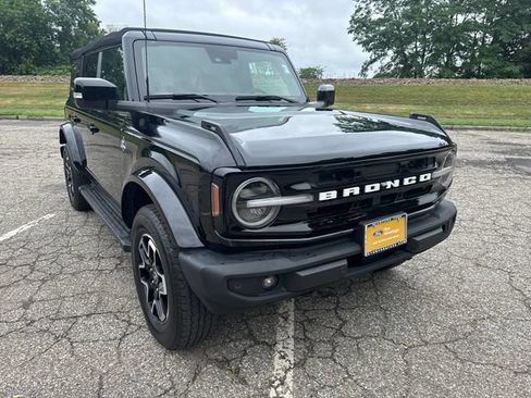 Certified 2022 Ford Bronco Outer Banks AWD/4WD image 2