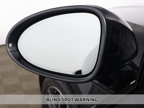 Used 2023 Porsche Macan S AWD/4WD image 7