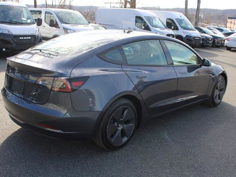Used 2023 Tesla Model 3 Standard Range image 8