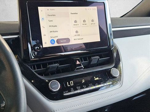 Used 2024 Toyota Corolla SE image 10