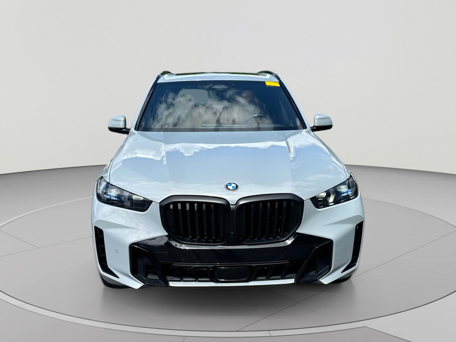 Used 2025 BMW X5 xDrive40i w/ M Sport Package AWD/4WD image 10
