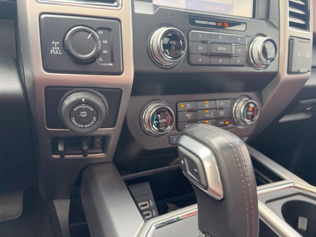 Used 2020 Ford F150 Platinum w/ FX4 Off-Road Package AWD/4WD image 33