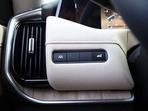 New 2026 Nissan Armada Platinum AWD/4WD image 24