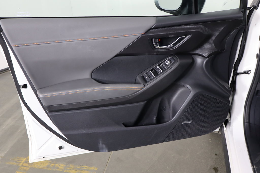 Used 2024 Subaru Crosstrek 2.5i Limited w/ Crosstrek Mirror Package AWD/4WD image 19