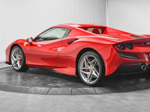 Certified 2021 Ferrari F8 Tributo image 58