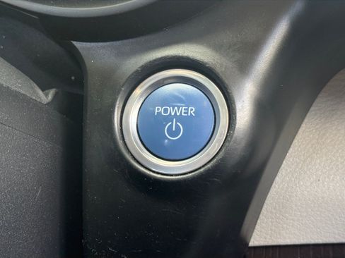 Used 2021 Toyota Sienna XLE AWD/4WD image 28