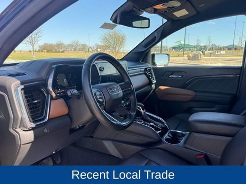 Used 2023 GMC Canyon AT4 w/ AT4 Premium Package AWD/4WD image 9