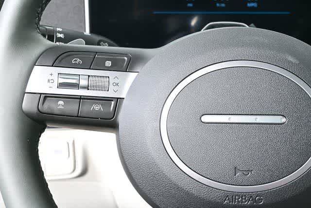 New 2026 Hyundai Tucson Limited FWD image 42