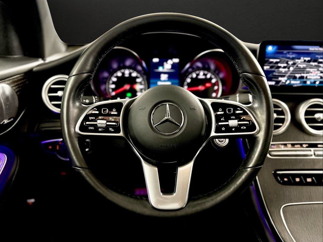 Used 2020 Mercedes-Benz GLC 300 4MATIC image 29