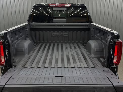 Used 2026 GMC Sierra 1500 Denali Ultimate AWD/4WD image 17
