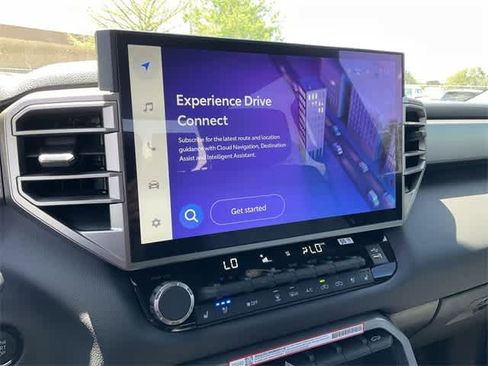 Used 2025 Toyota Tundra Limited image 24