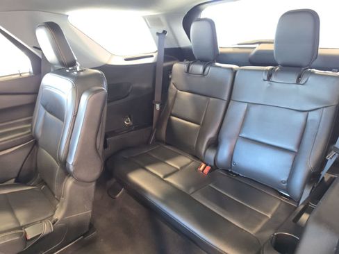 Certified 2022 Ford Explorer Limited AWD/4WD image 34
