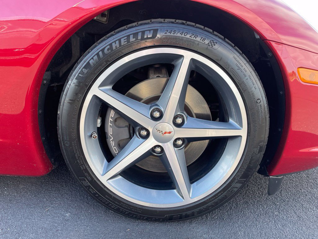 Used 2013 Chevrolet Corvette Coupe w/ 2LT Preferred Equipment Group RWD image 39