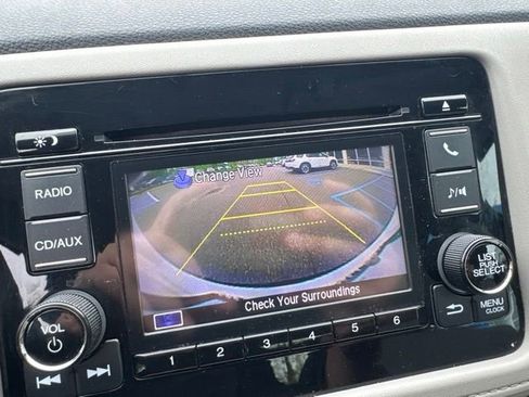 Used 2016 Honda HR-V LX image 18