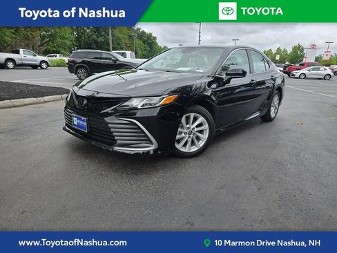 Used 2023 Toyota Camry LE AWD/4WD image 1