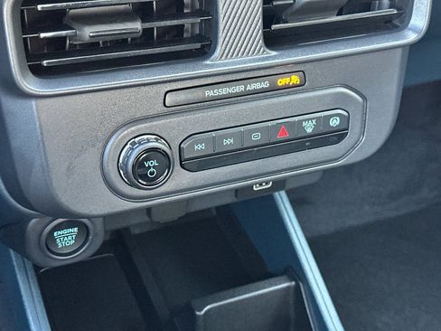 New 2025 Ford Maverick XLT w/ Black Appearance Package image 19