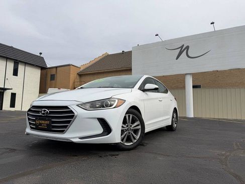Used 2018 Hyundai Elantra SEL FWD image 27