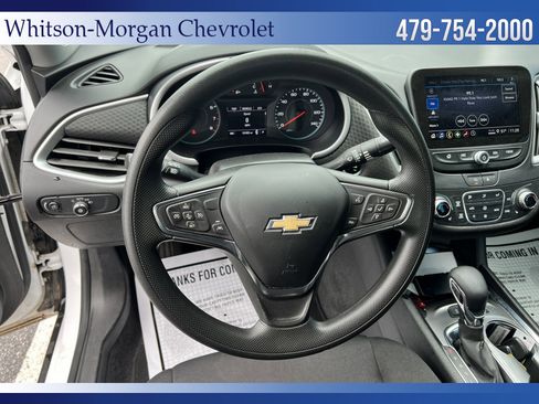 Used 2024 Chevrolet Malibu LT FWD image 13