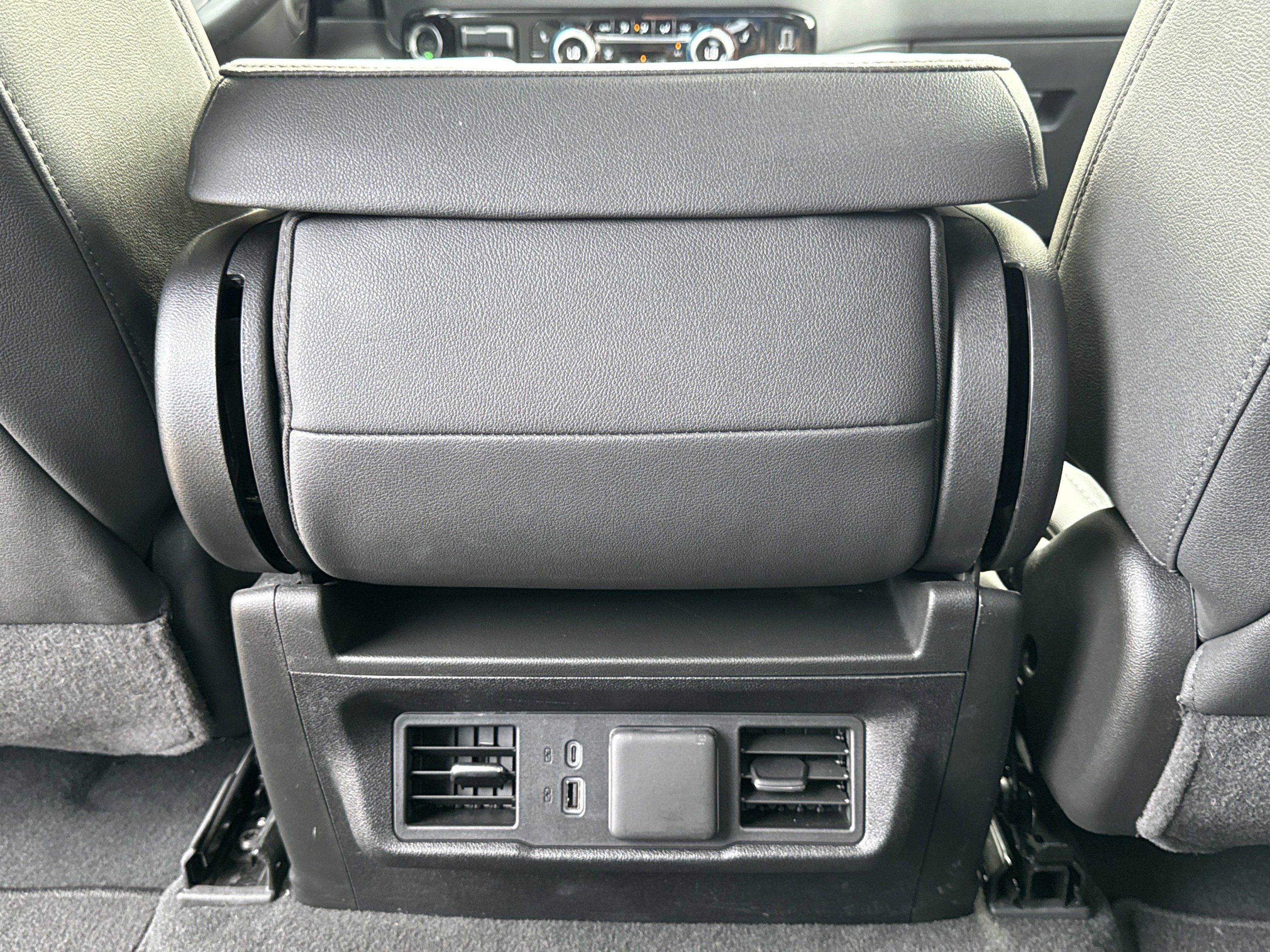Used 2025 GMC Sierra 1500 SLT AWD/4WD image 26