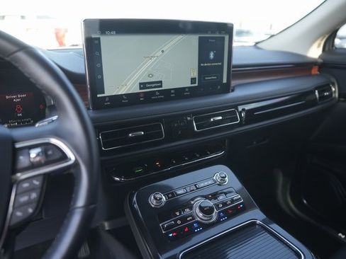 Used 2022 Lincoln Nautilus Reserve image 26