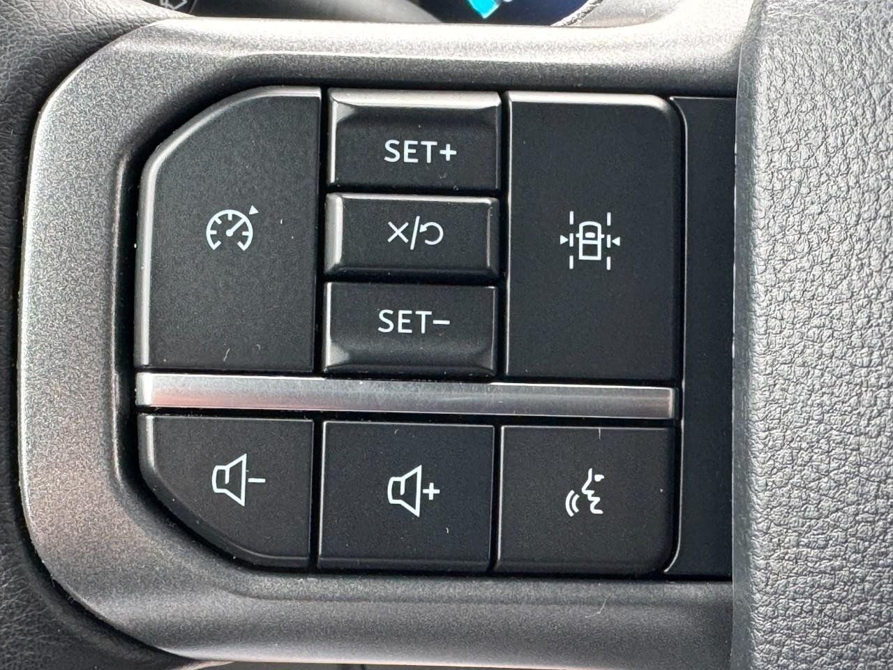 Used 2025 Ford F150 XLT w/ Equipment Group 301A Standard AWD/4WD image 20