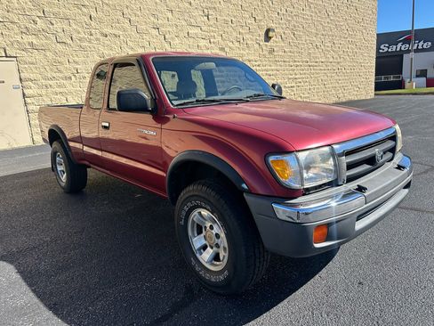 Used 2000 Toyota Tacoma 4x4 Xtracab V6 image 7