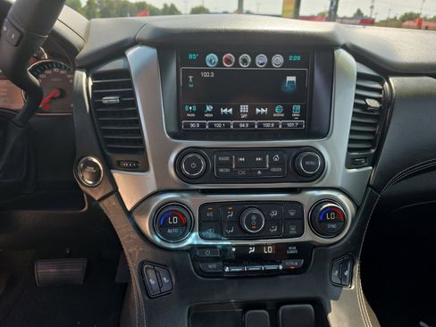 Used 2016 Chevrolet Tahoe LT w/ Luxury Package image 16