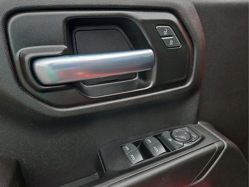 Used 2023 Chevrolet Silverado 1500 Custom Trail Boss AWD/4WD image 12