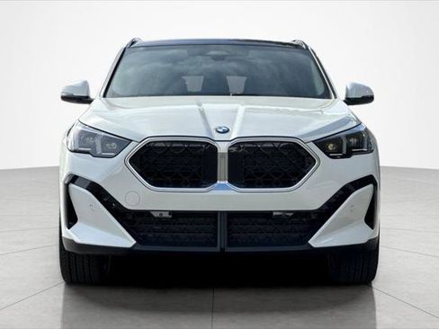 New 2026 BMW X2 xDrive28i w/ Technology Package image 8