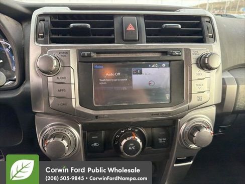 Used 2018 Toyota 4Runner SR5 Premium image 11