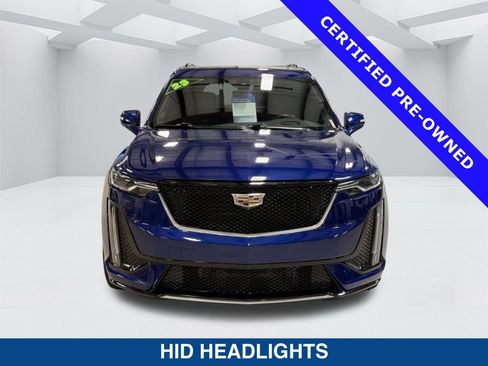 Used 2023 Cadillac XT6 Sport w/ Technology Package image 8