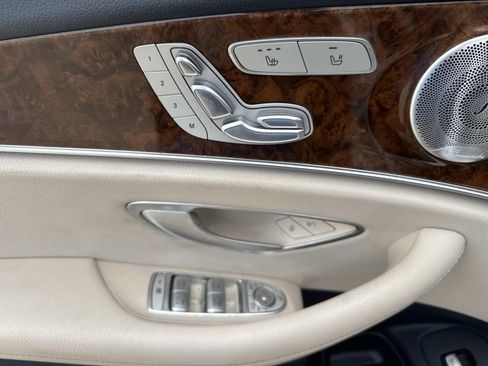 Used 2020 Mercedes-Benz E 350 Sedan w/ Parking Assistance Package image 20