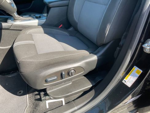 Used 2023 Chevrolet Blazer LT image 14