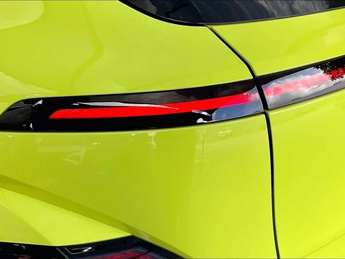 Used 2025 Hyundai Kona Limited FWD image 27