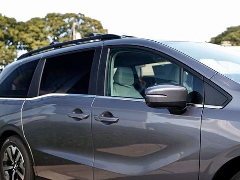 New 2026 Honda Odyssey EX-L image 16