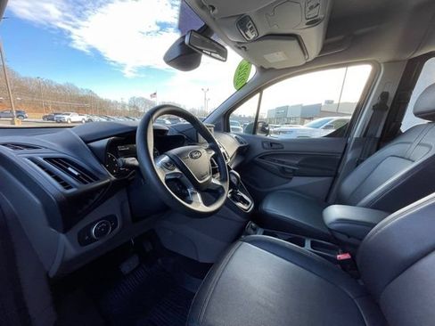 Certified 2022 Ford Transit Connect XL w/ Trailer Tow Package FWD image 12