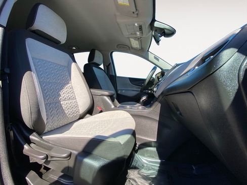 Used 2023 Chevrolet Equinox LT image 15