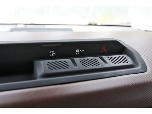 Certified 2024 Ford Bronco Outer Banks AWD/4WD image 24