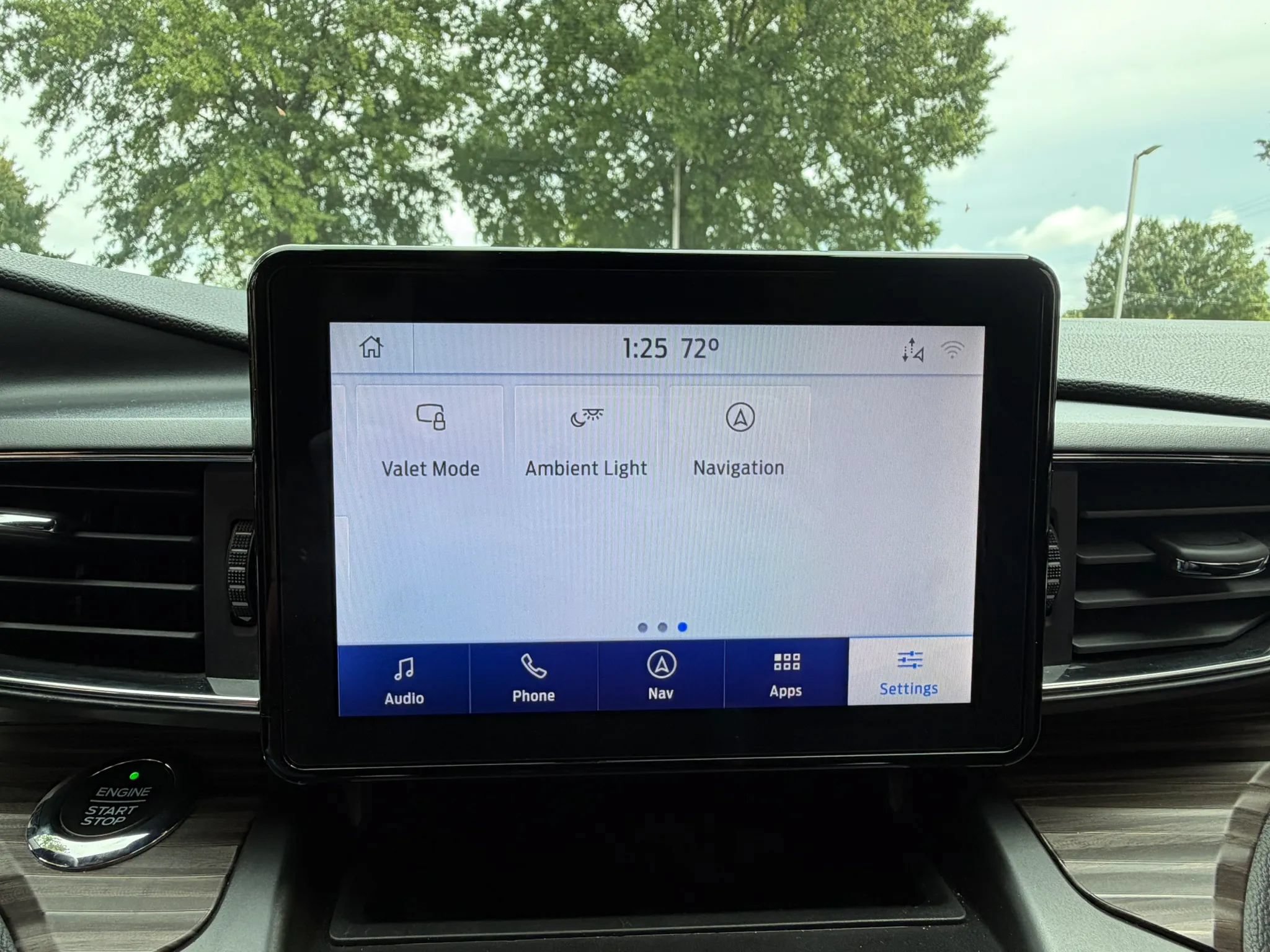 Used 2020 Ford Explorer Limited w/ Class III Trailer Tow Package AWD/4WD image 49