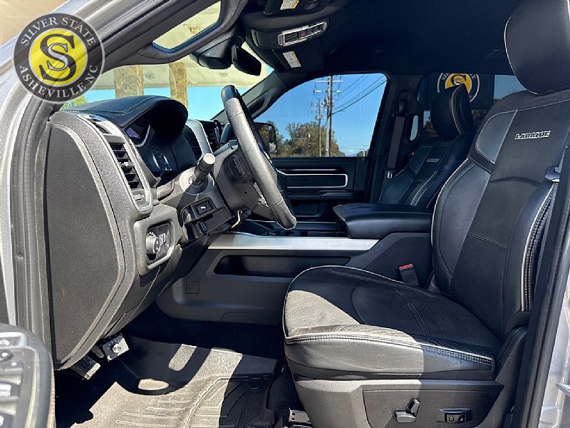 Used 2019 RAM 2500 Laramie w/ Night Edition AWD/4WD image 11
