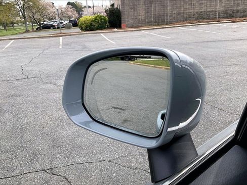 Used 2024 Volvo XC90 B5 Plus image 31