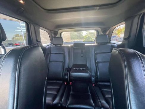 Used 2017 Jeep Grand Cherokee Overland image 14