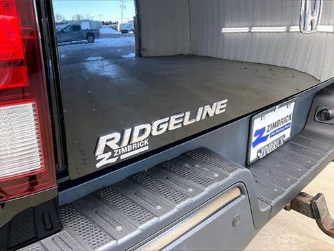 Used 2020 Honda Ridgeline Black Edition image 9