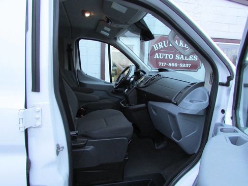Used 2016 Ford Transit 150 XL image 6