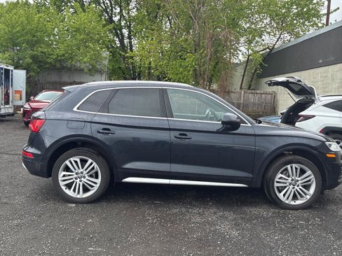 Used 2020 Audi Q5 2.0T Premium Plus w/ Premium Plus Package AWD/4WD image 4