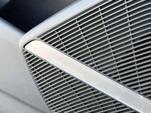 Used 2022 Audi SQ5 Premium Plus w/ Premium Plus Package image 30