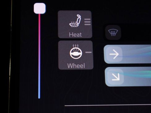 Used 2023 Jeep Grand Cherokee Altitude image 39