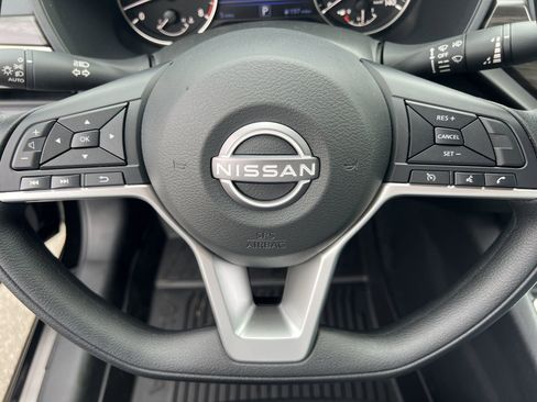 New 2026 Nissan Altima 2.5 SV image 9